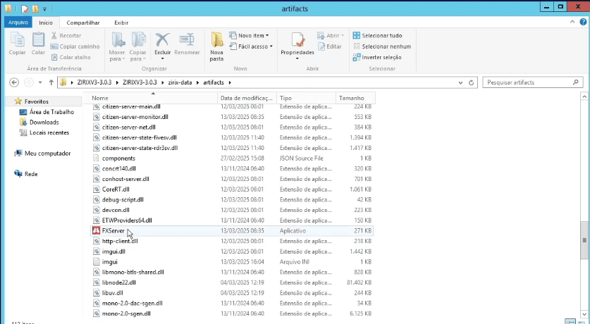 Pasta artifacts com o aplicativo FXServer selecionado