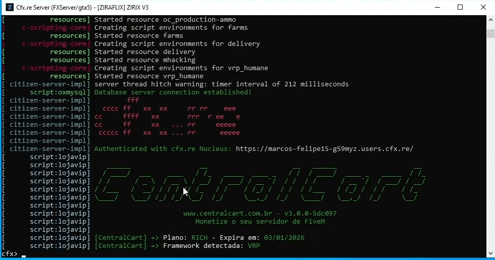 Console do servidor mostrando o script da loja iniciado, o plano e a framework detectada